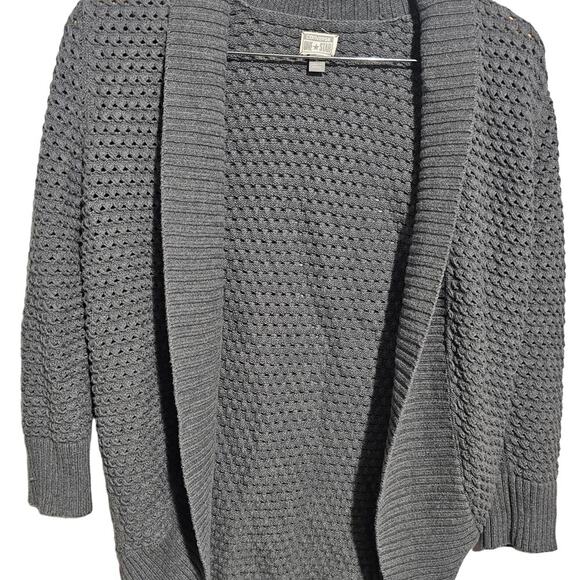 Converse Cardigan - Picture 1 of 4